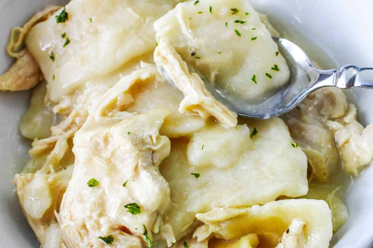 cracker barrel chicken and dumplings in a bowl.