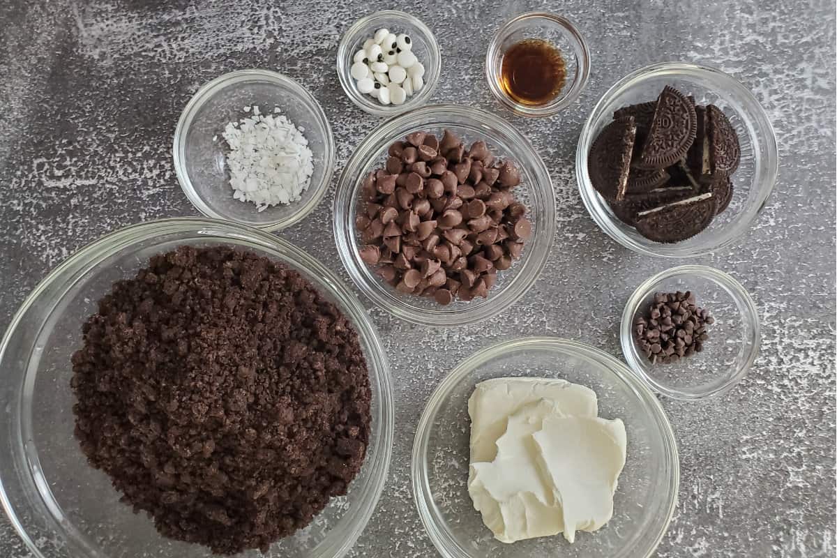 bowls of oreo truffle ingredients.