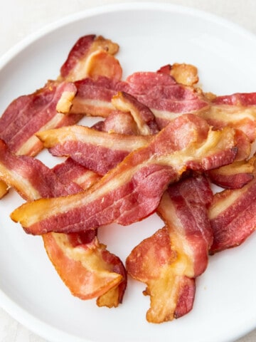plate of air fried crisp bacon.