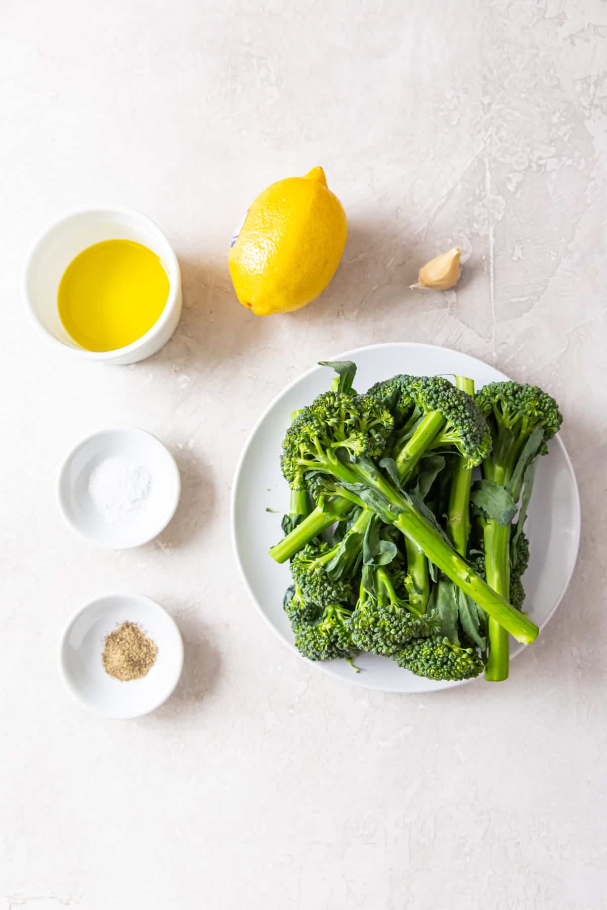 ingredients for making air fryer broccolini.