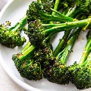 air fryer broccolini on a plate.