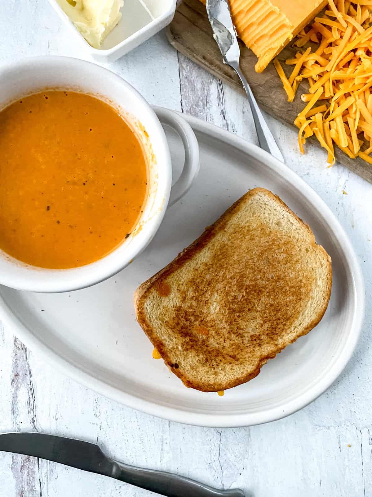 tomato basil soup and grilled cheese sandwich.