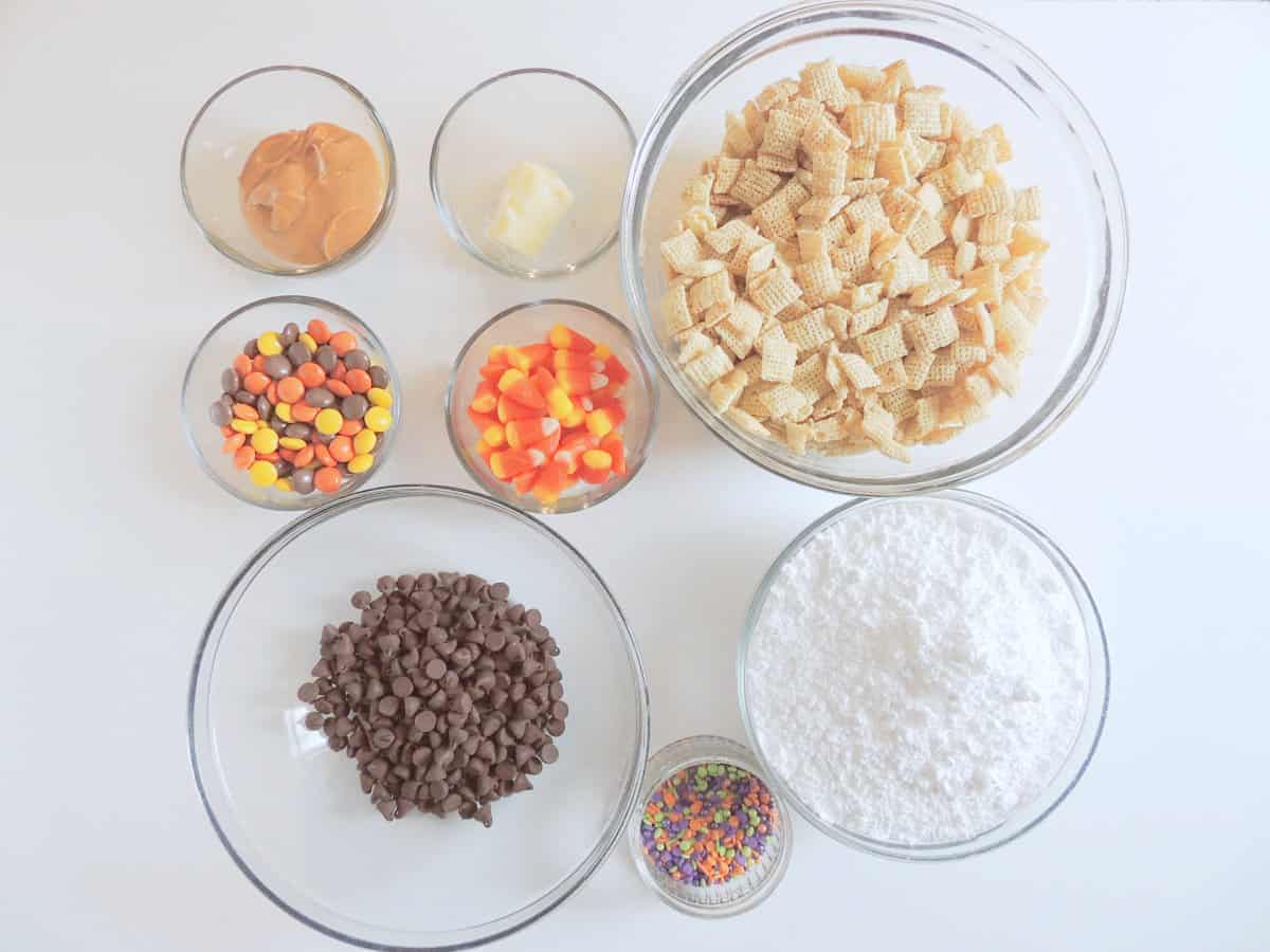 ingredients for making halloween chex mix.