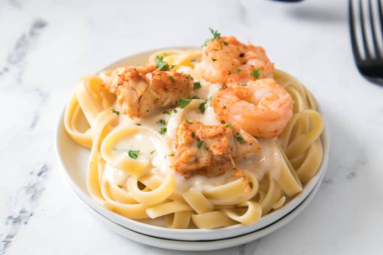 Cajun Chicken and Shrimp Alfredo Smells Like Delish