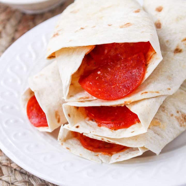 TikTok Pizza Rolls (Pepperoni Rolls) Smells Like Delish