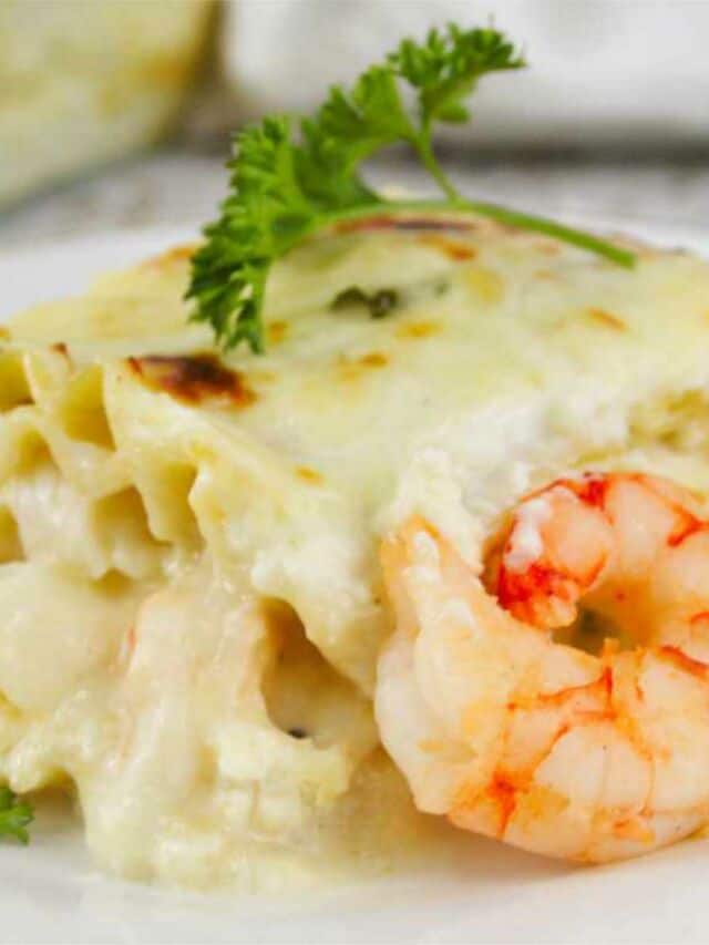 Cajun Chicken and Shrimp Alfredo Smells Like Delish