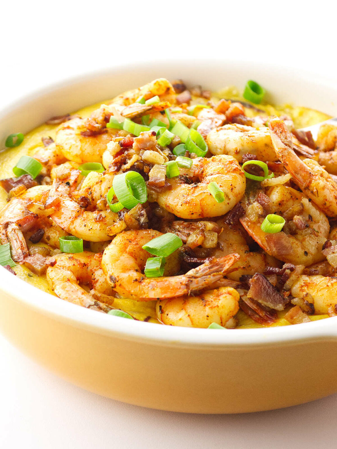 Cajun Shrimp and Grits Smells Like Delish