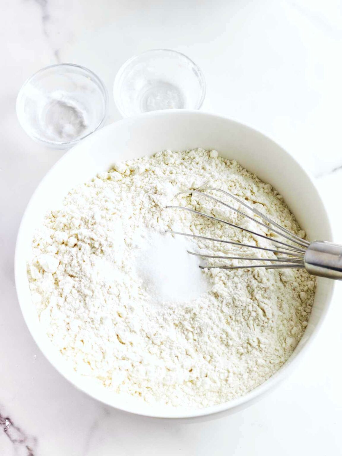 Bakery Style Chocolate Chip Cookies Smells Like Delish