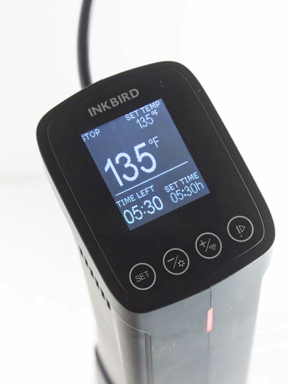 sous-vide-beef-eye-of-round-roast-smells-like-delish