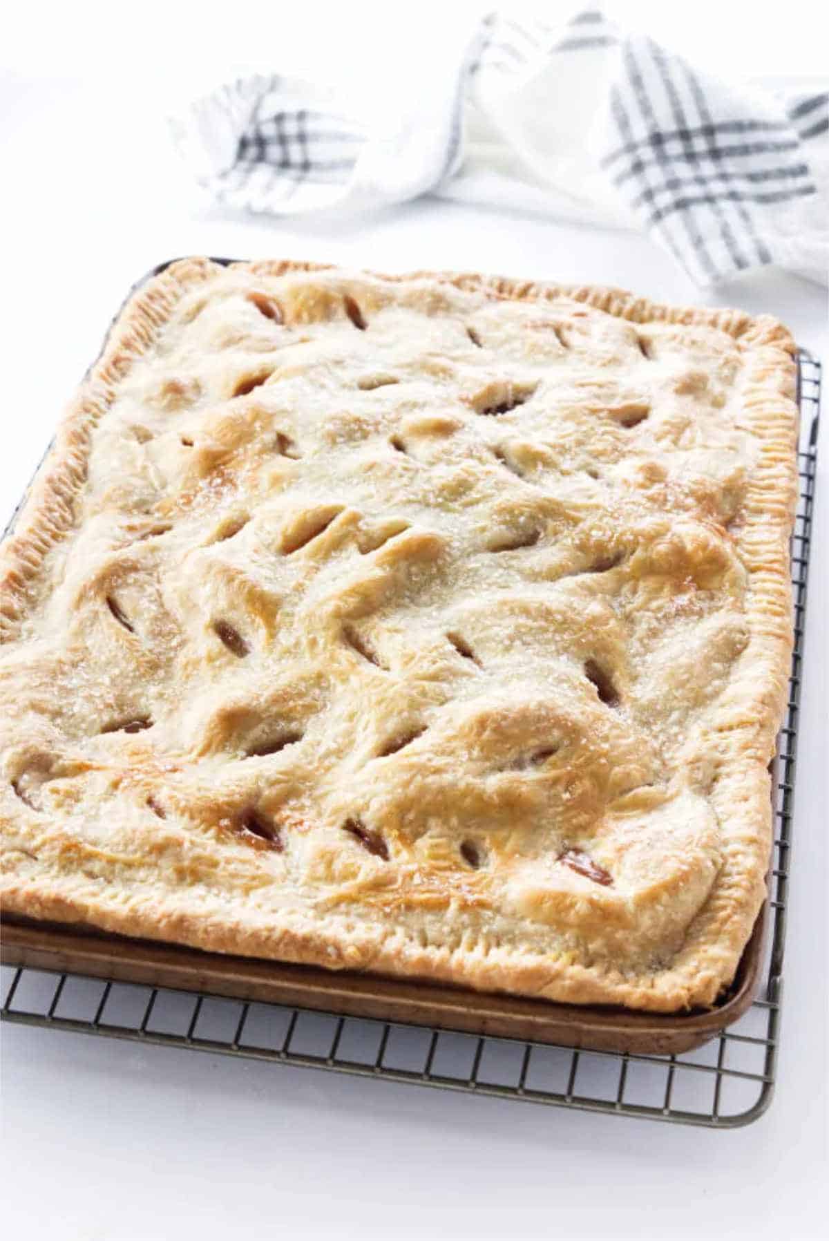 desserts for father's day apple slab pie.