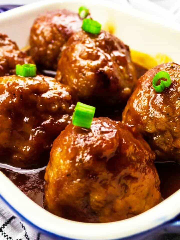 Wagyu Meatballs with Marinara Smells Like Delish