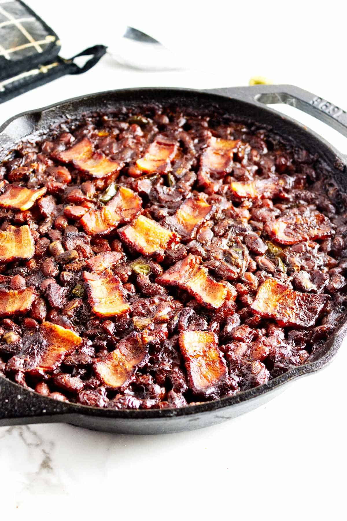 summer favorites: smoked baked beans.
