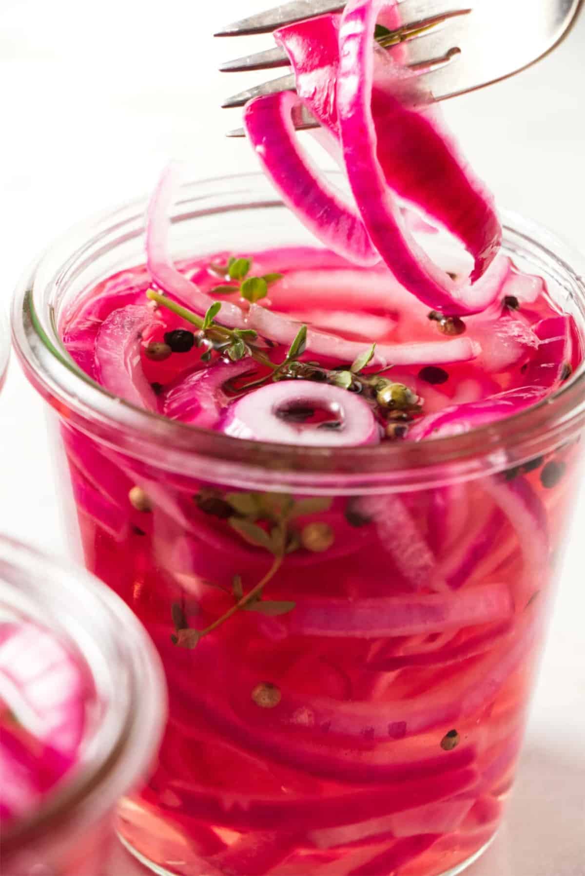 quick pickled onions for cookout condiments.