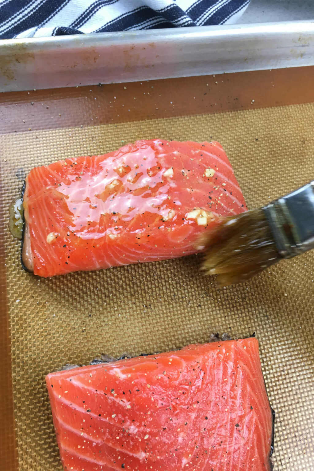 Pistachio Crusted Salmon Smells Like Delish