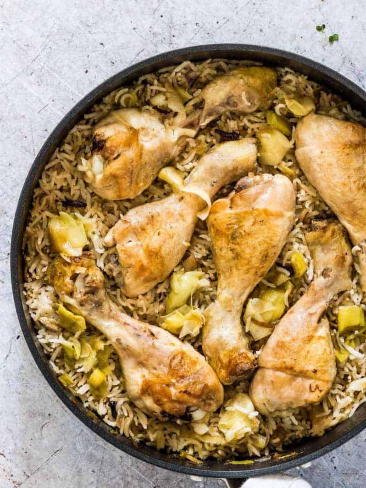 One pot rice meal of leek and chicken.