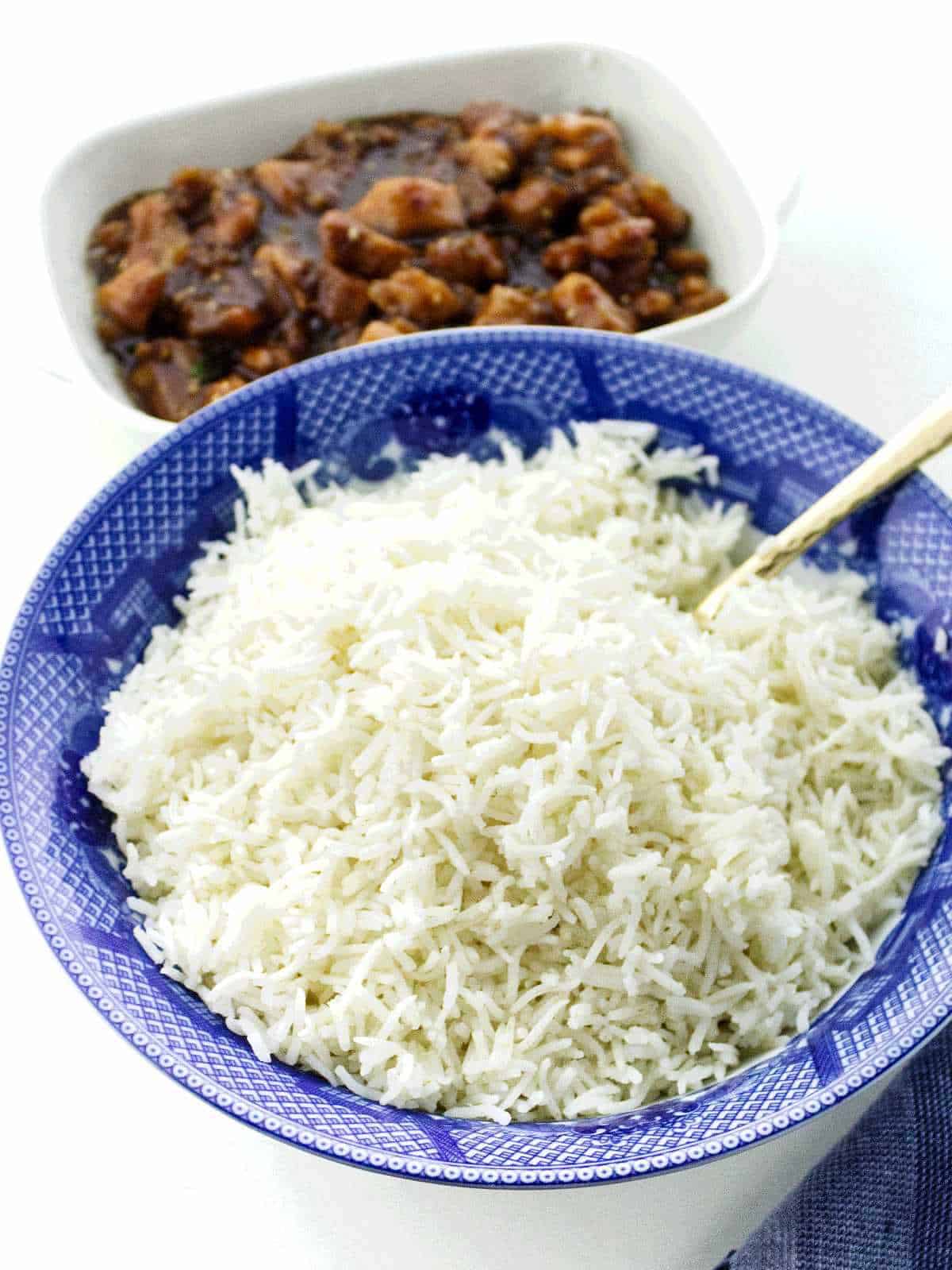 steamed white rice in a bowl.