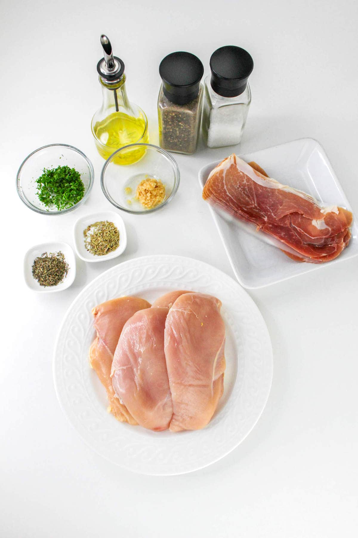 ingredients for making prosciutto wrapped chicken.