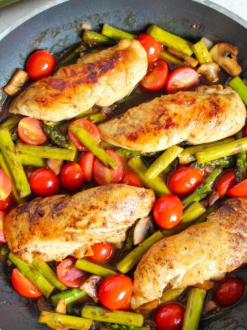one pan chicken and asparagus.