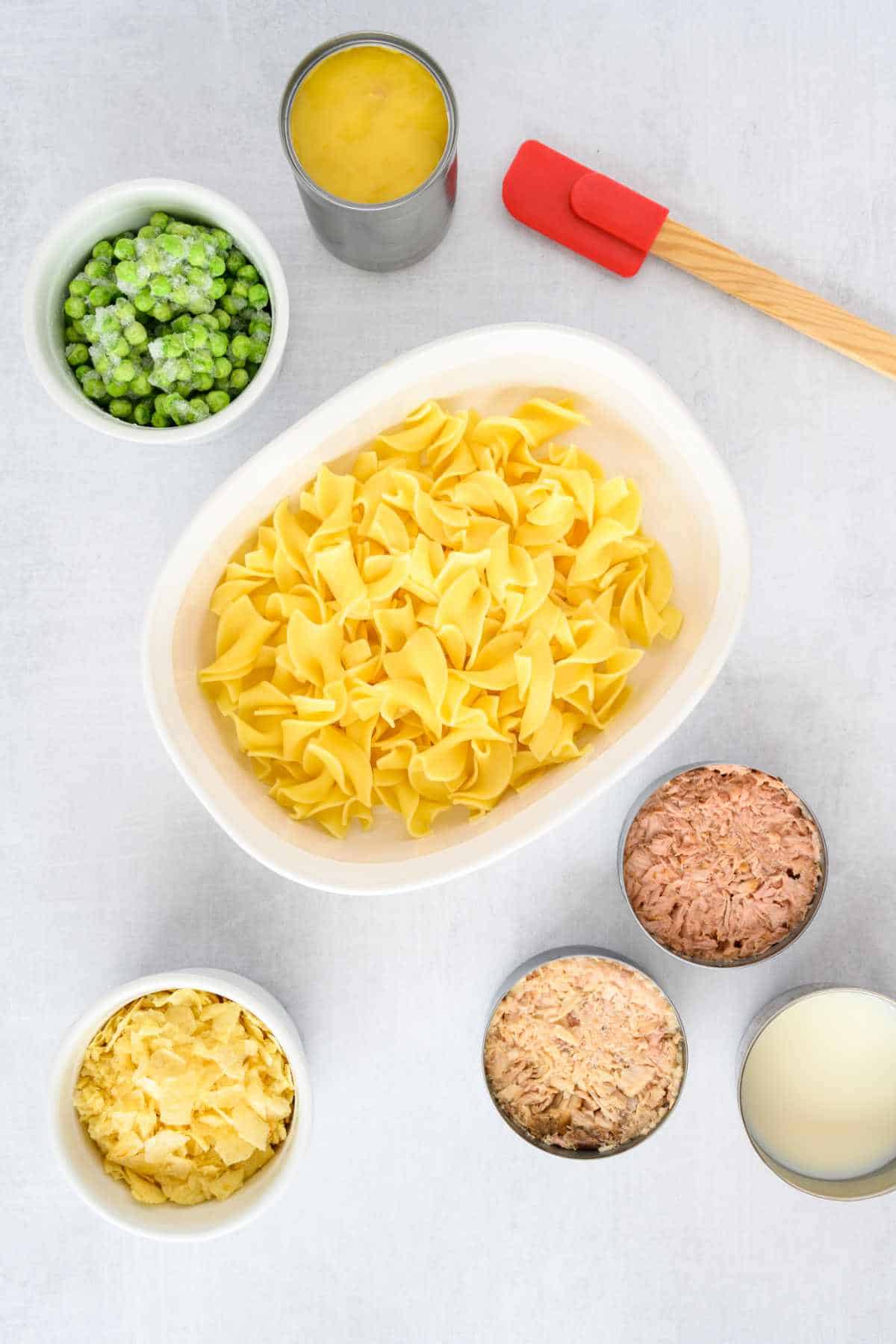 ingredients for a tuna noodle kugel casserole.