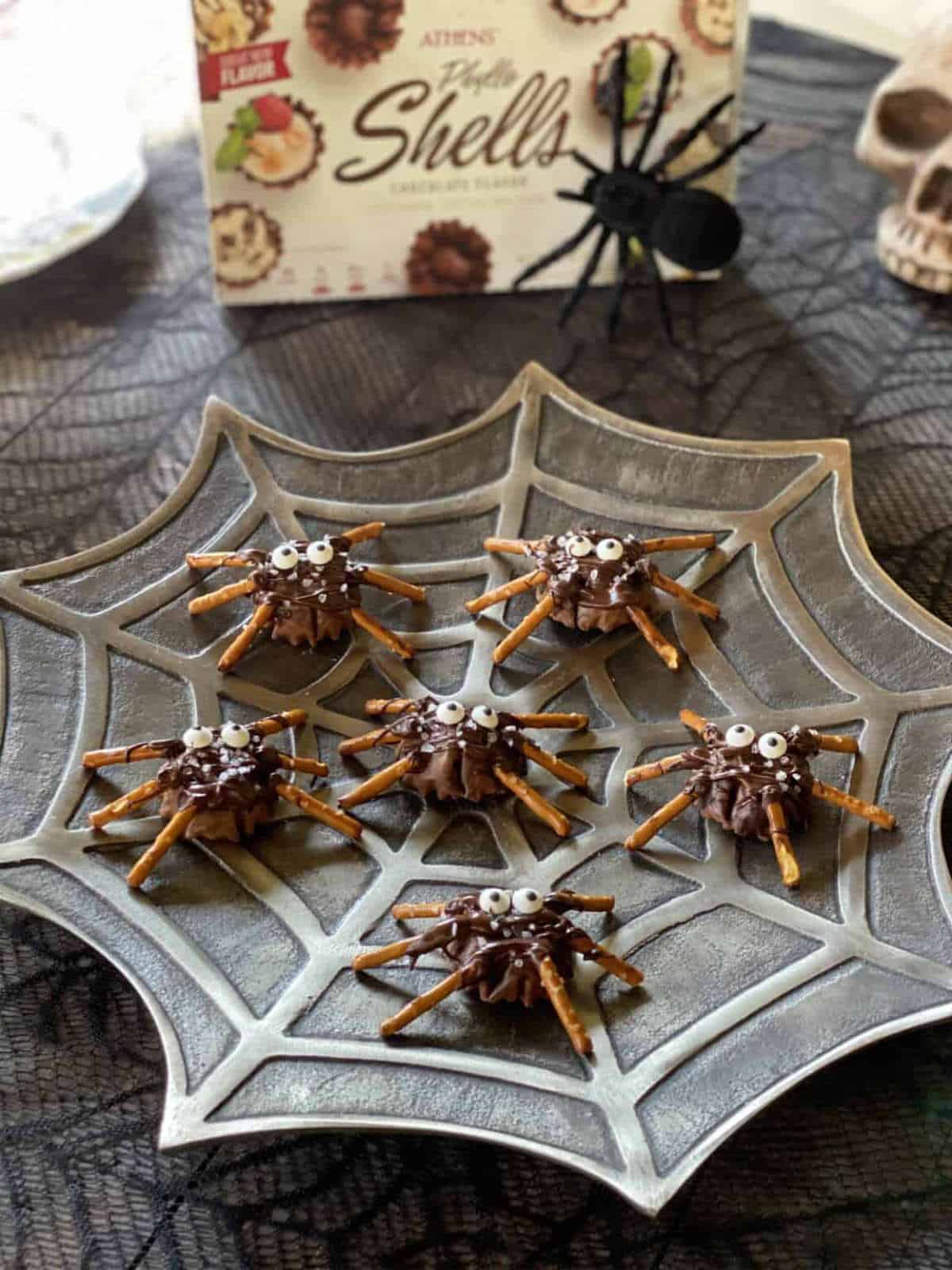 Spooky Chocolate Pretzel Spiders (No Bake).