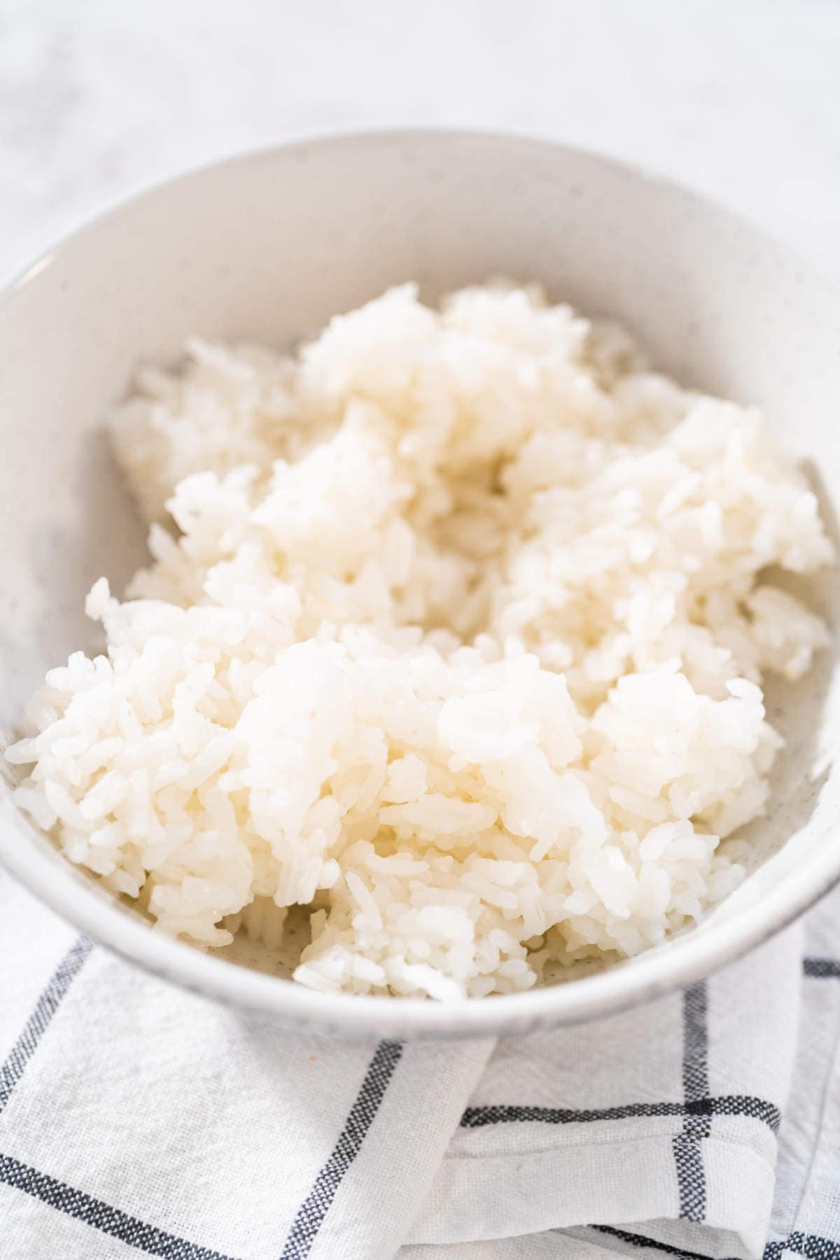 Aroma Rice Cooker White Rice (Rice-to-Water Ratio for Fluffy Rice ...